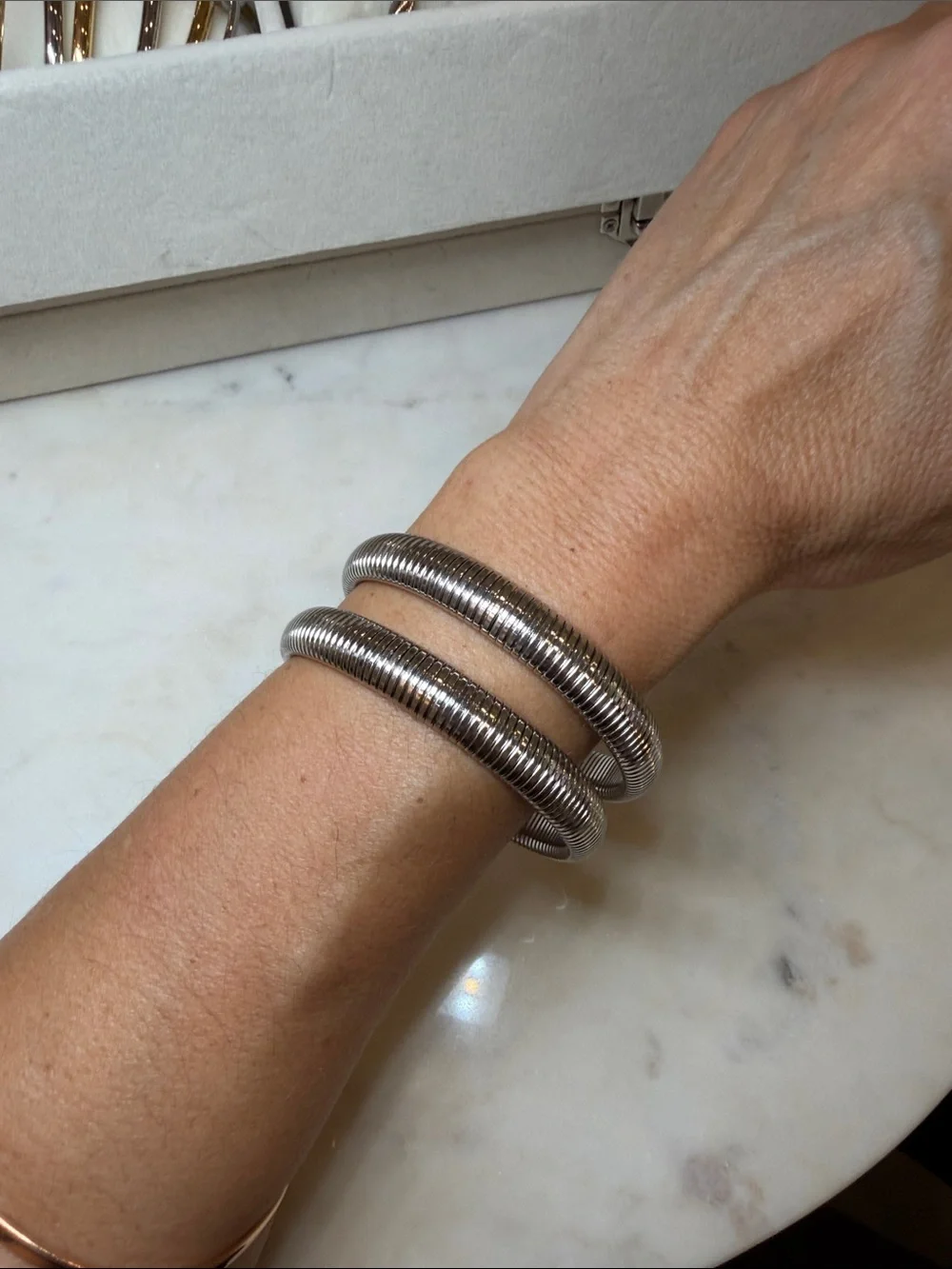 2 Bangle multilayer stretchy for woman Stainless steel.